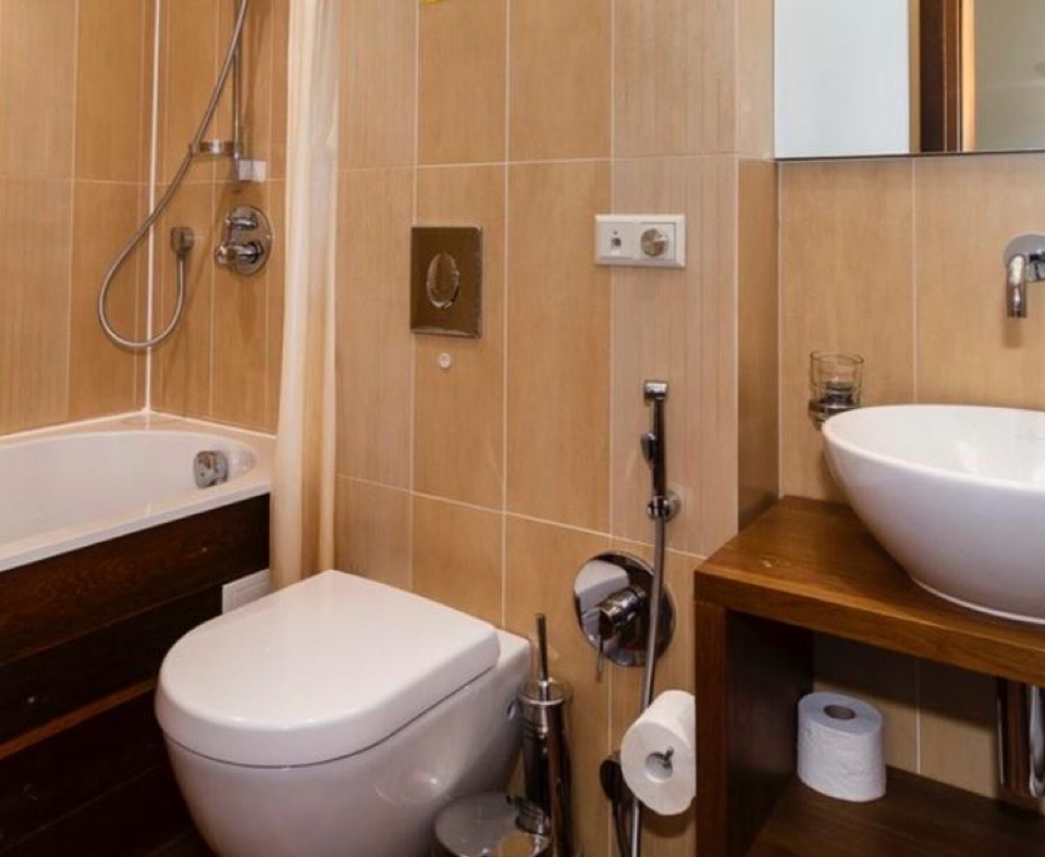 07B18C76-7102-4634-966F-2AA8E6EF5000